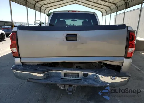 2006 Chevrolet Silverado C1500 из США, поврежденный, VIN 2GCEC19T361108349